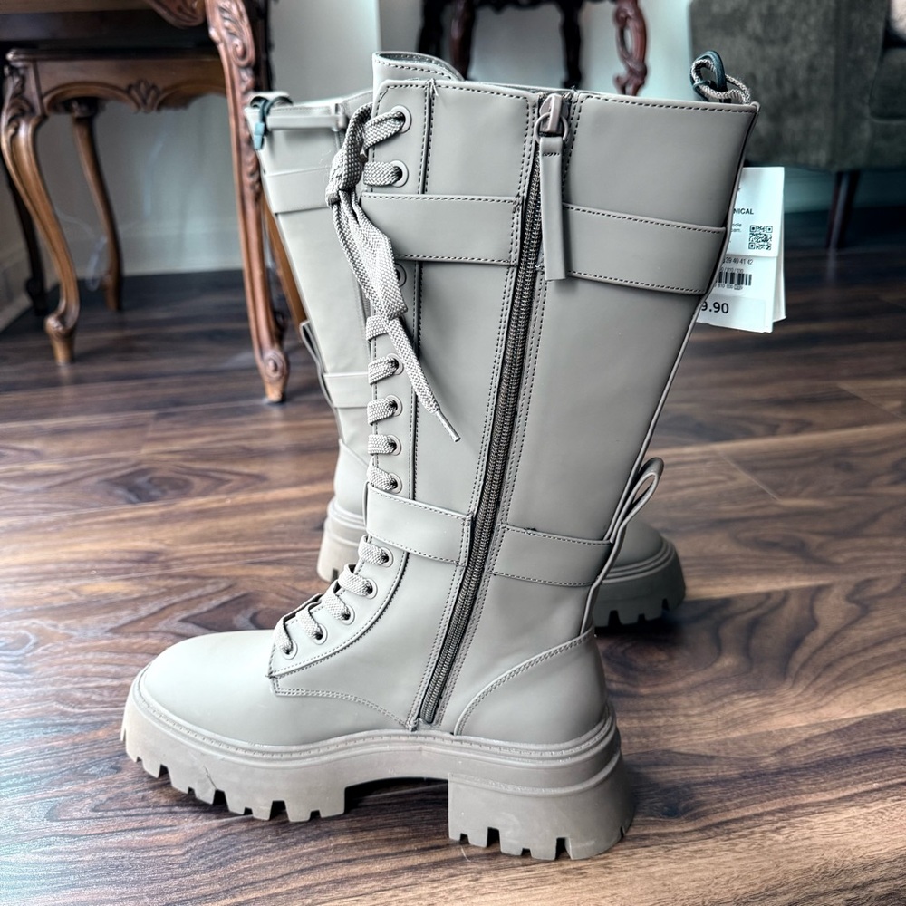 ZARA Khaki Military Waxed-Finish Lace-Up Boots Size 38 (US 7.5) NWT